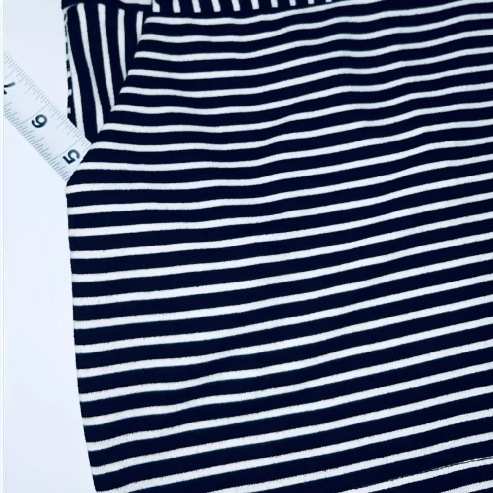 XXI Forever 21 S/P Black & White Geometric Print Stretchy mini skirt w/ pockets - Picture 2 of 9